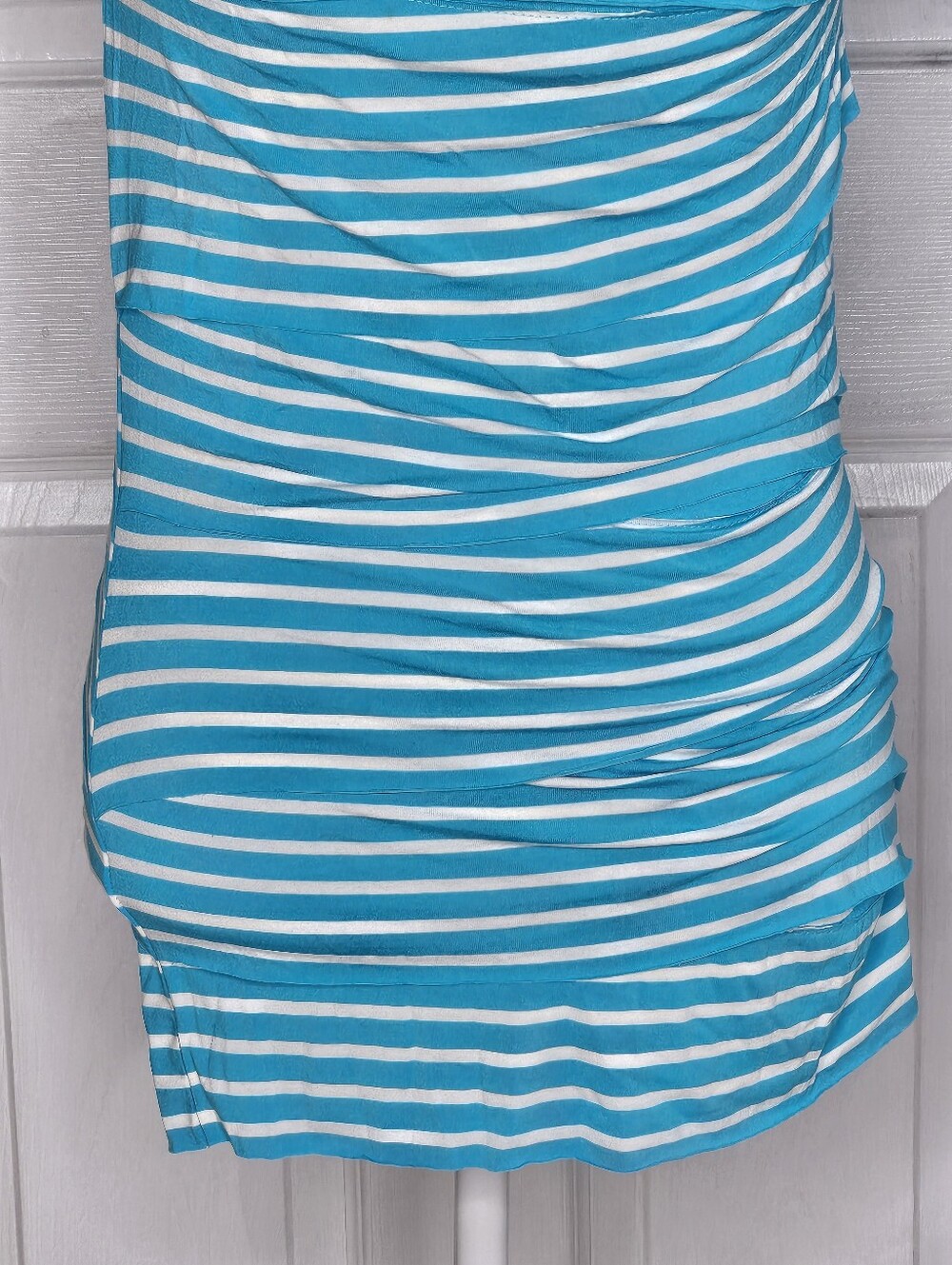 Vince Camuto Striped Turquoise & White Sleeveless Tank Top - Picture 4 of 10